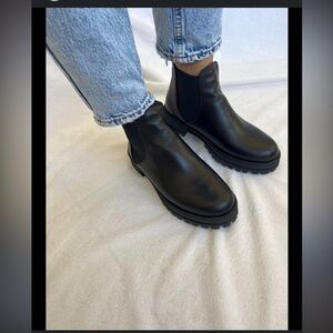 H&M soft leather chelsea boots